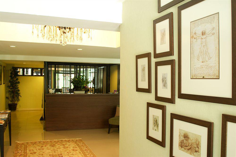 Aspira Davinci Sukhumvit 31 Hotel Bangkok Exterior photo